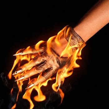 NAOMI - Fire