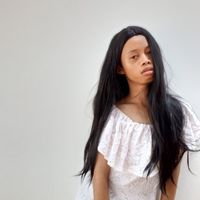 KIM - ต่างคนต่างอยู่ (Different Worlds)