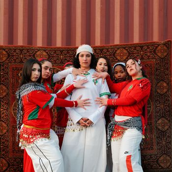 Yasmine - MA MÈRE C'EST MON PÈRE