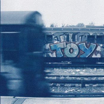 ilysm - Toy