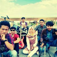 Identic - Memendam Rasa (Old Version)