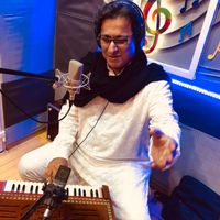 Talat Aziz - Mujhse Bicchad Ke