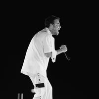 Murat Dalkılıç - Bir Hayli (Live)