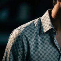 ARVEL - Soft Echoes On Your Shirt