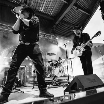 Dirtwire - Aries (Live)