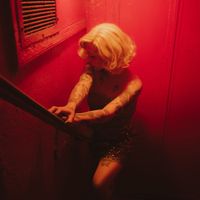 Mon Laferte - Femme Fatale
