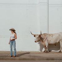 Kacey Musgraves - Middle of Nowhere