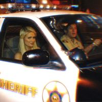 VIOLETA - Call the police